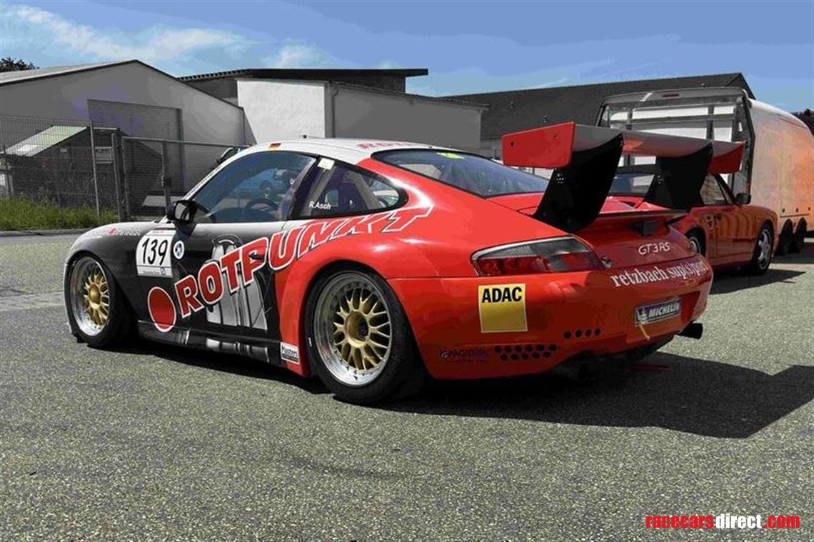 porsche-996-gt3-rs---factory-racing-car