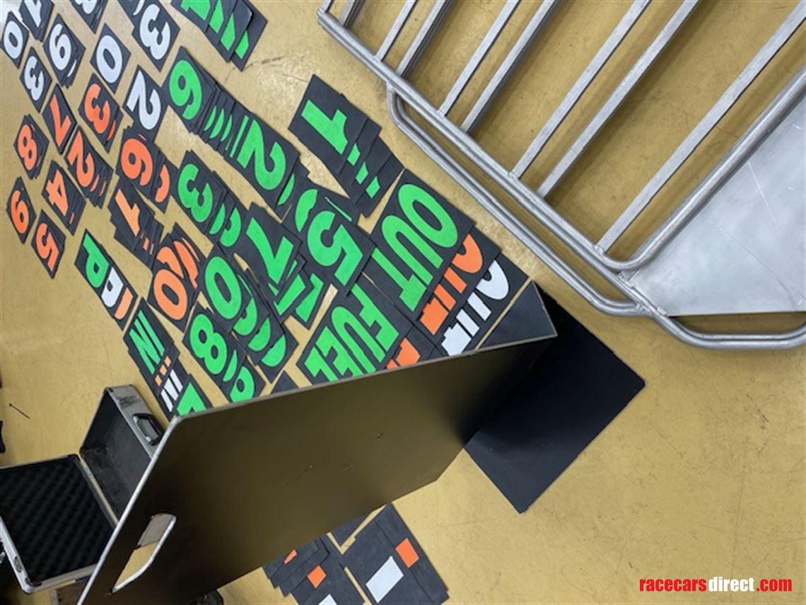 pit-boards-4-and-numbers-stop-board