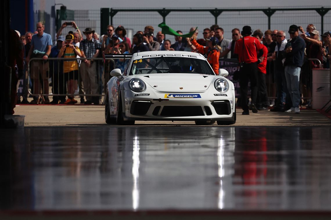 race-in-historic-masters-2026