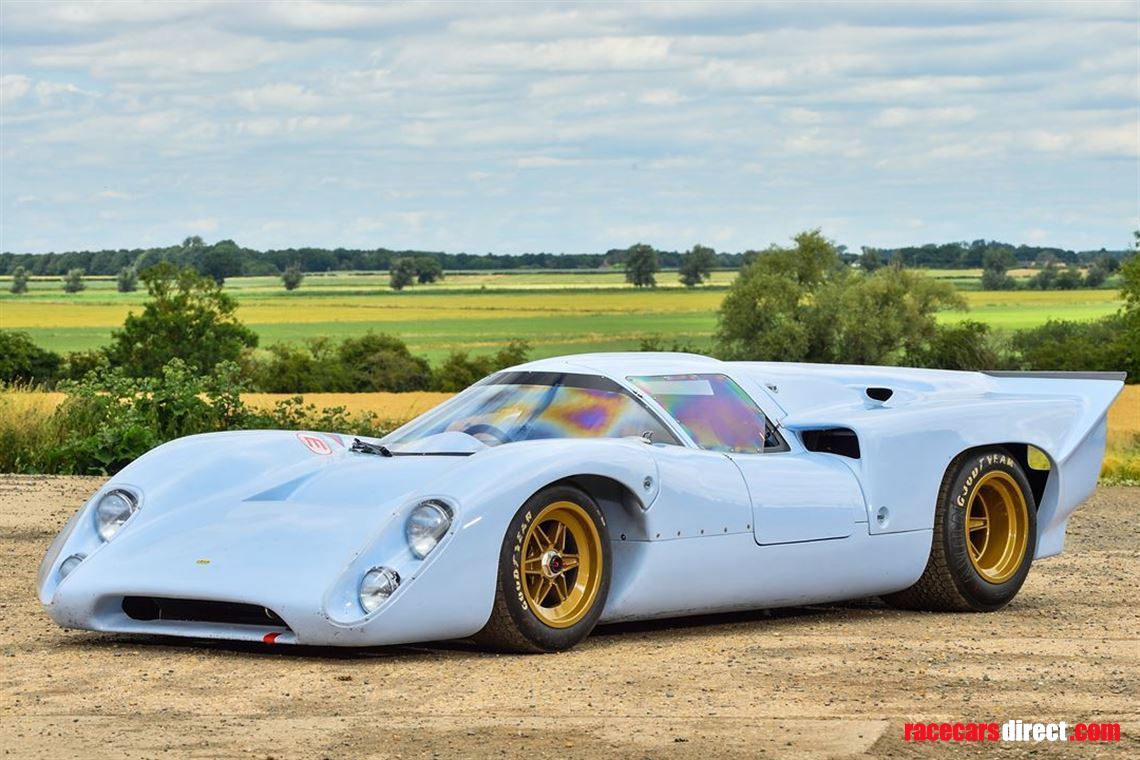 lola-t70-mk3b