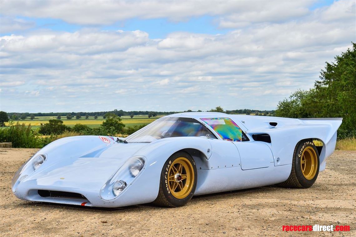 lola-t70-mk3b
