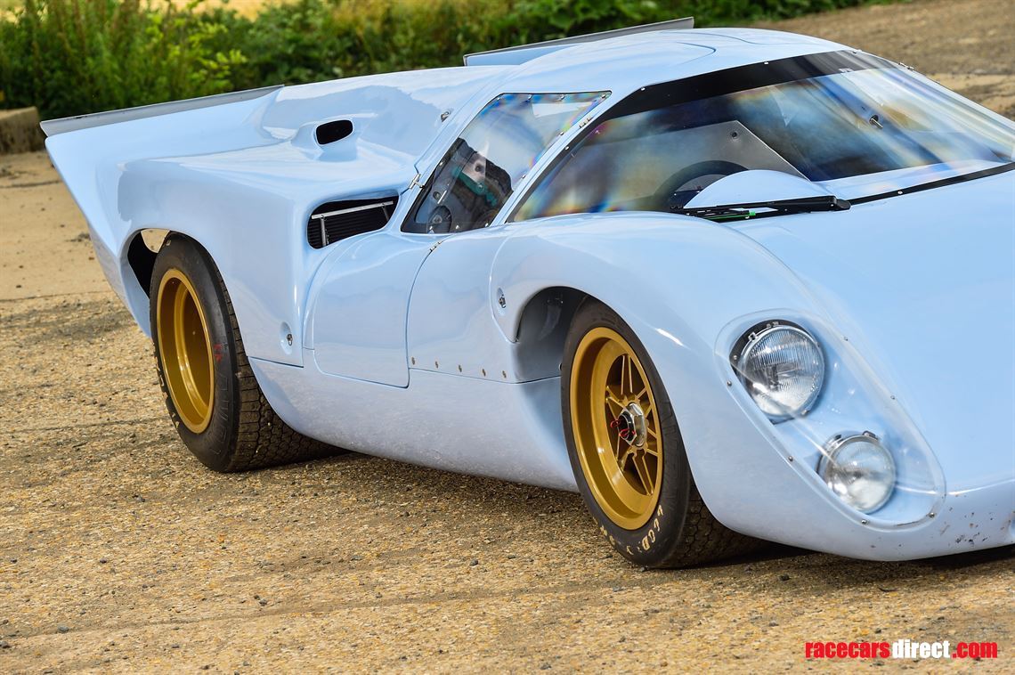 lola-t70-mk3b