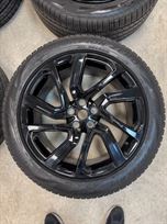 2024-21-range-rover-sport-wheels-pirelli-tyre