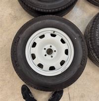 land-rover-defender-white-wheels-set-of-5