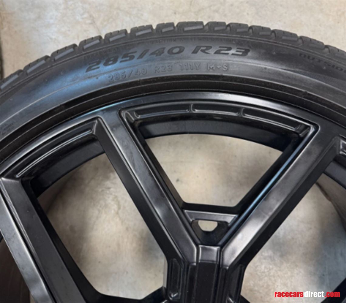 23-range-rover-svr-style-wheels-set-of-4