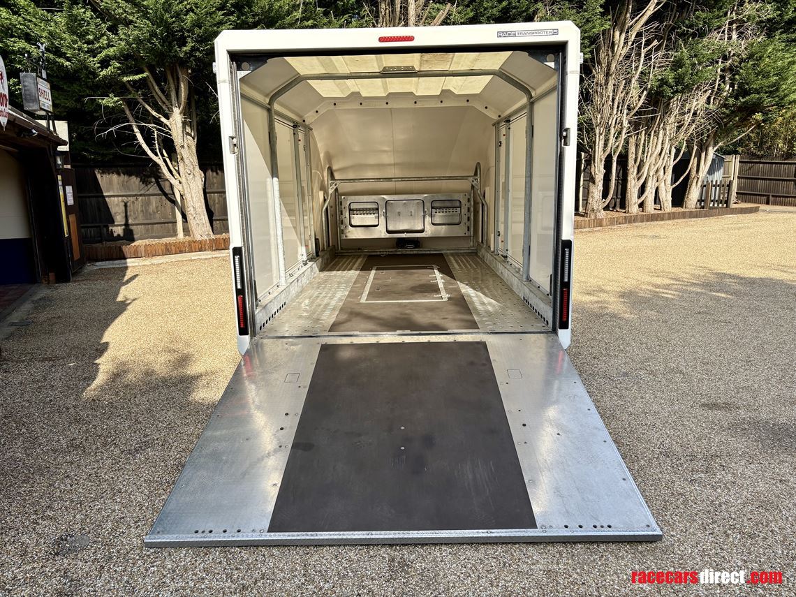 brain-james-rt5-trailer