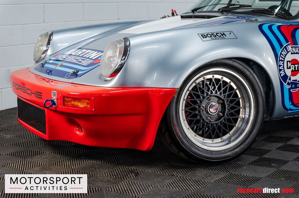1982-porsche-rsr-martini-tribute