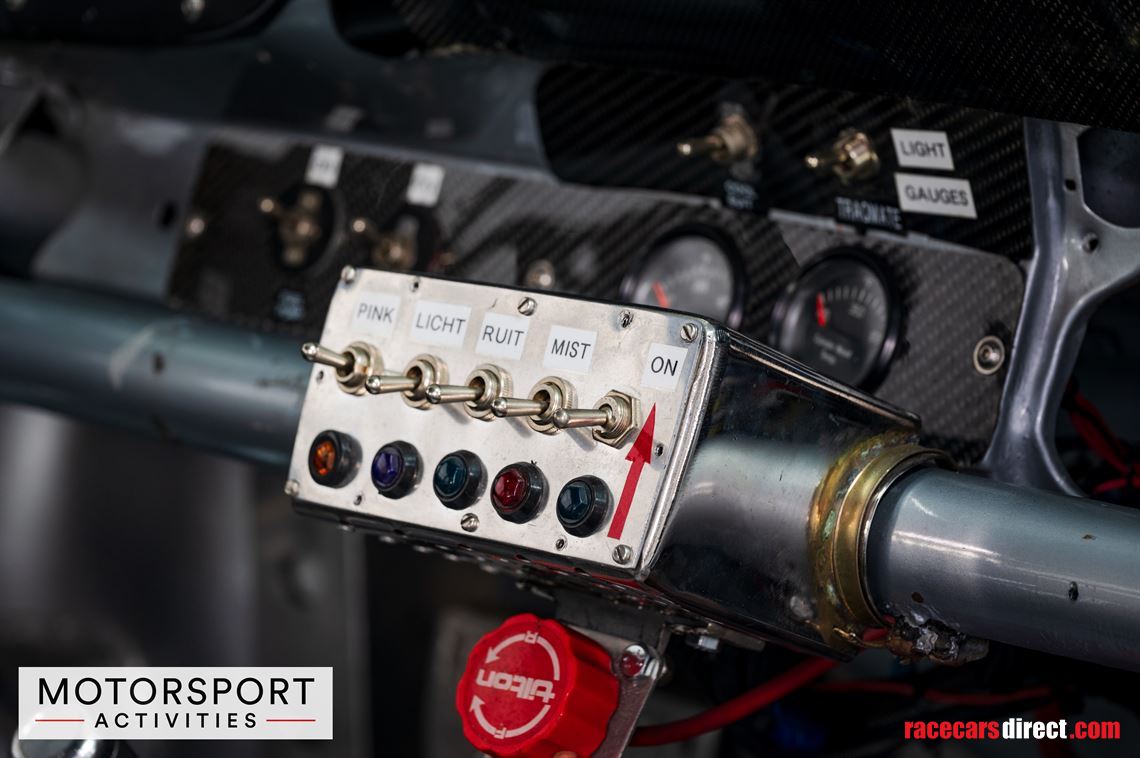 1982-porsche-rsr-martini-tribute