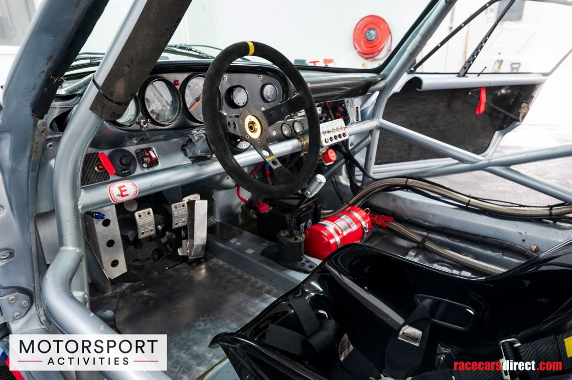 1982-porsche-rsr-martini-tribute