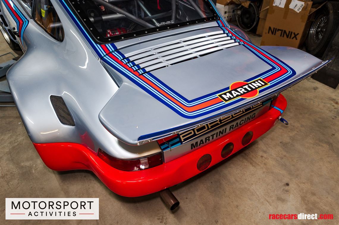 1982-porsche-rsr-martini-tribute