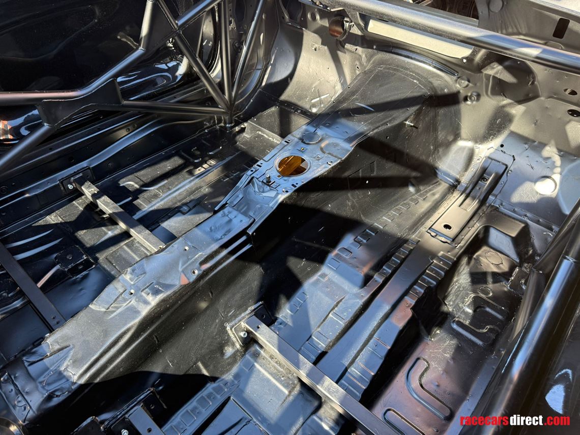 bmw-m3-e46-rolling-chassis-with-fia-rollcage