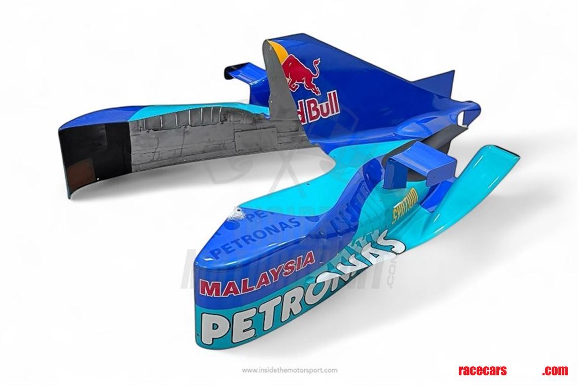 carbon-engine-cover-sauber-c22-f1---2003