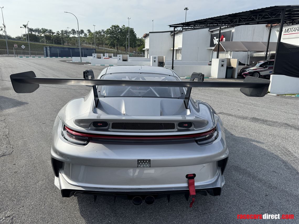 porsche-992-cup