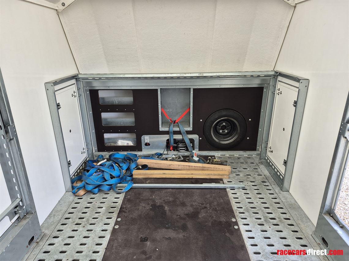 brian-james-race-sport-50m-x-20m