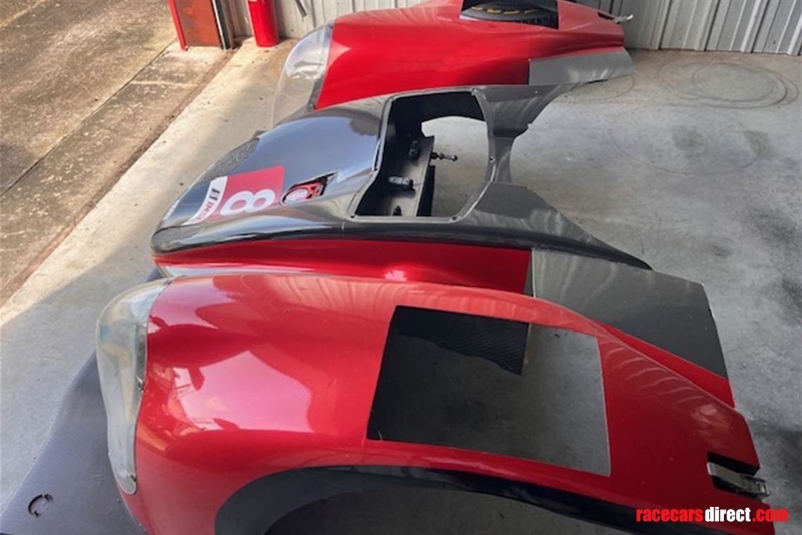 ligier-js-p3-nose---complete