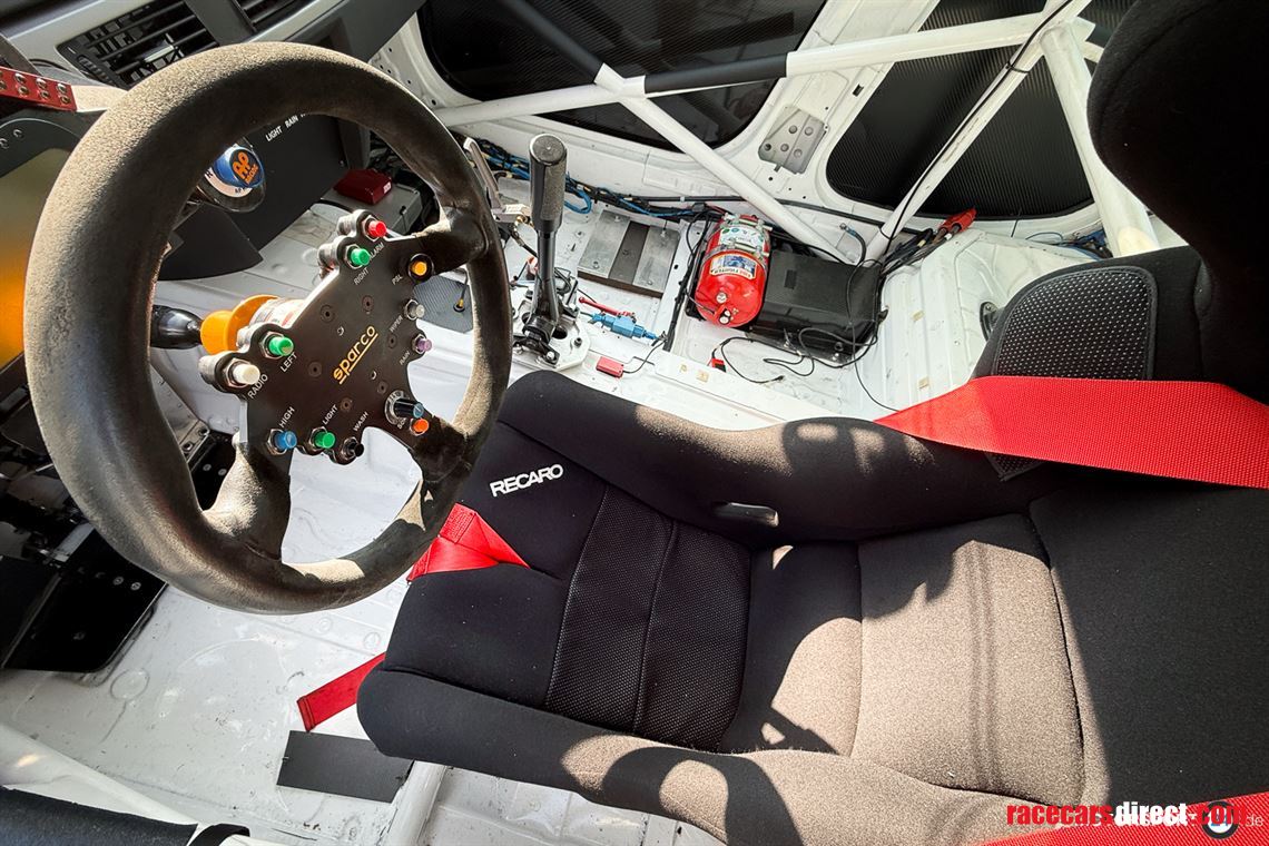 bmw-320si-wtcc---500km-only---x-trac---all-up