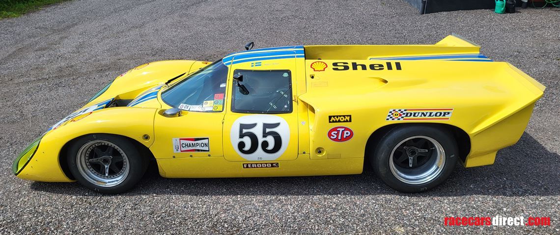 lola-t70-mk3-b-continuation-car