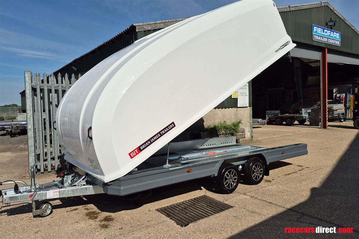 brian-james-race-shuttle-3-rs3-clam-shell-tra