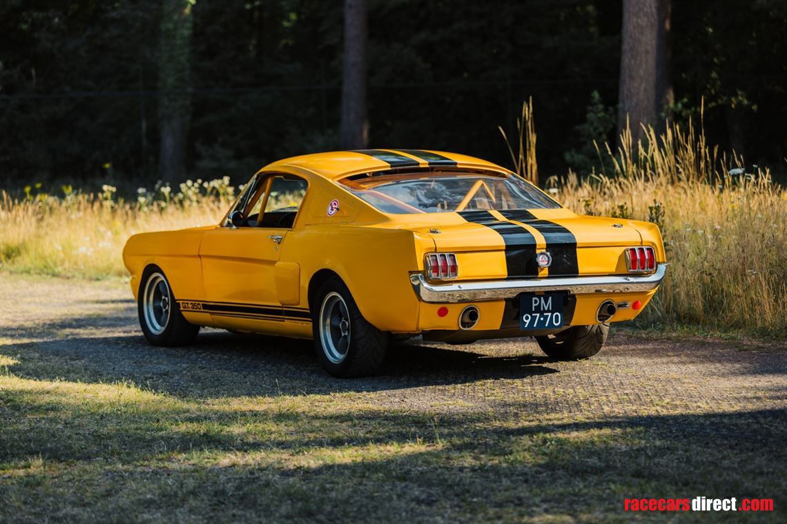 1965-ford-mustang-fastback-shelby