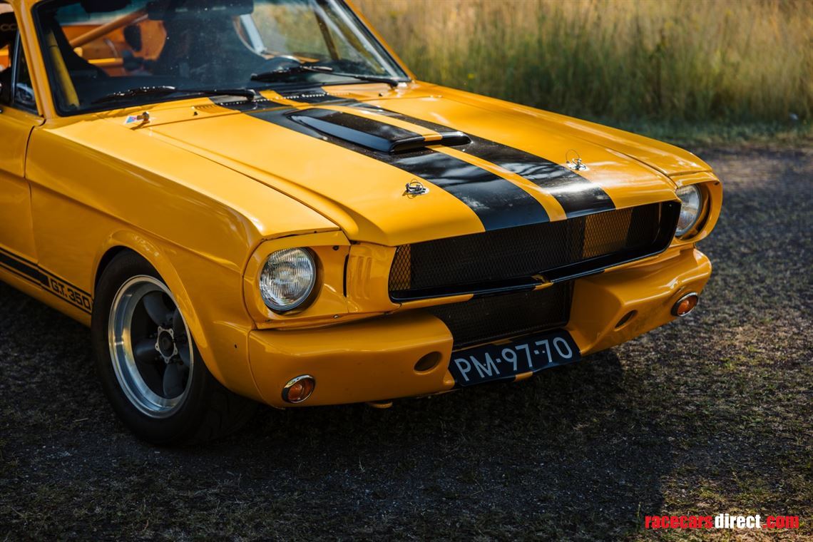 1965-ford-mustang-fastback-shelby