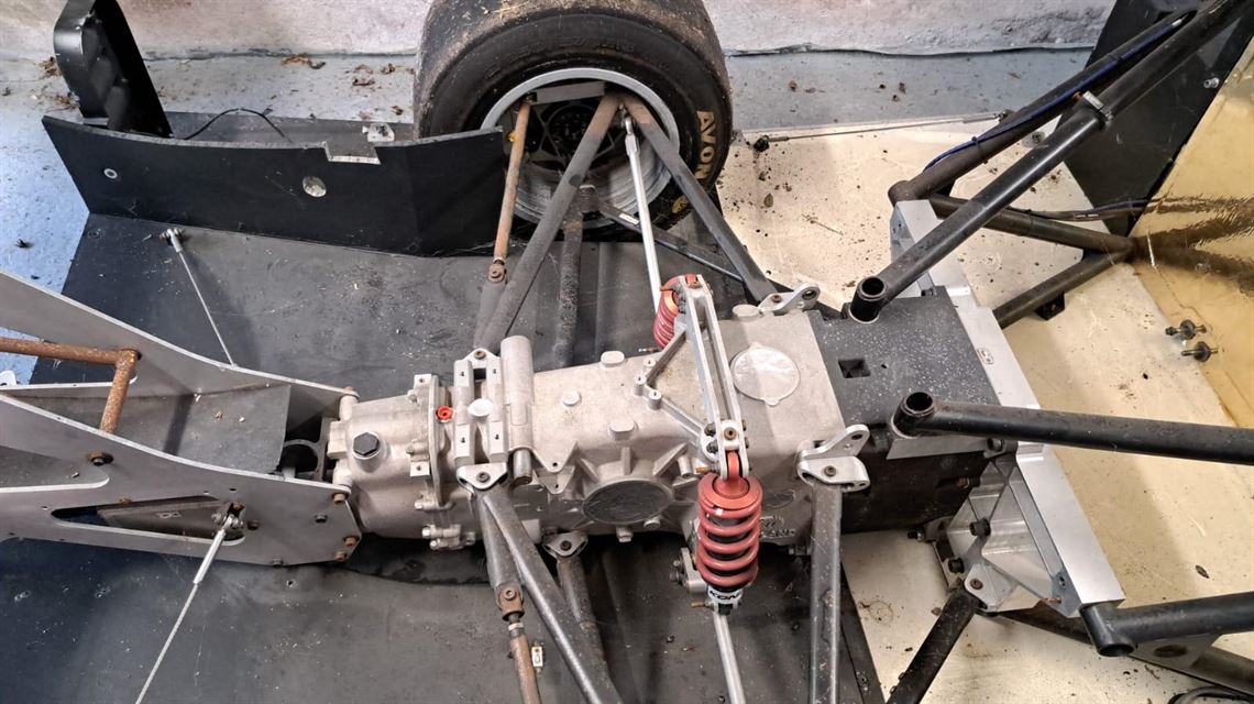 embassy-wf03-tiga-cn12b-rolling-chassis