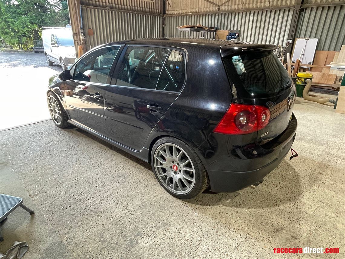 vw-golf-gti-mk5-race-car-track-car