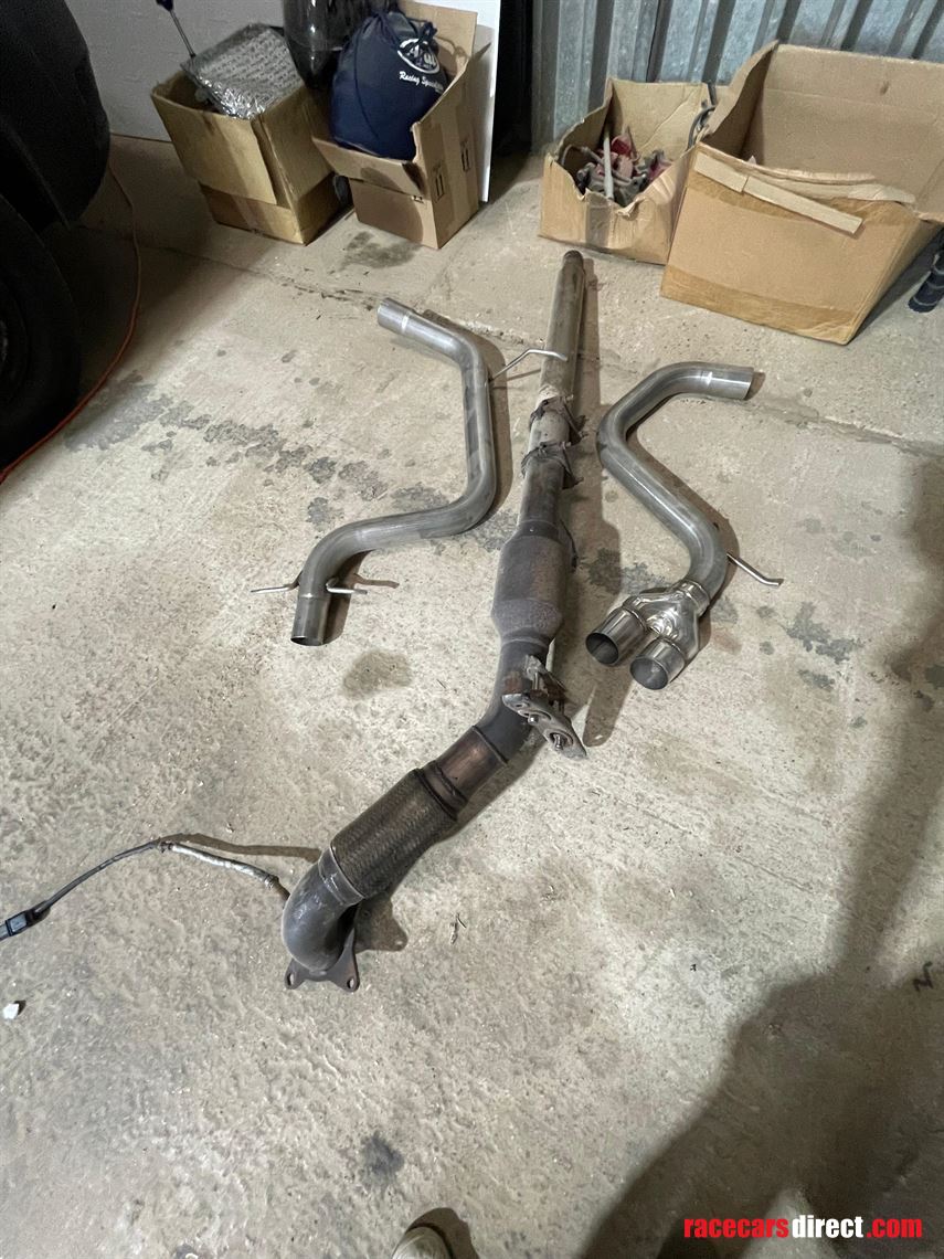 vw-golf-gti-mk5-race-car-track-car