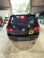 vw-golf-gti-mk5-race-car-track-car