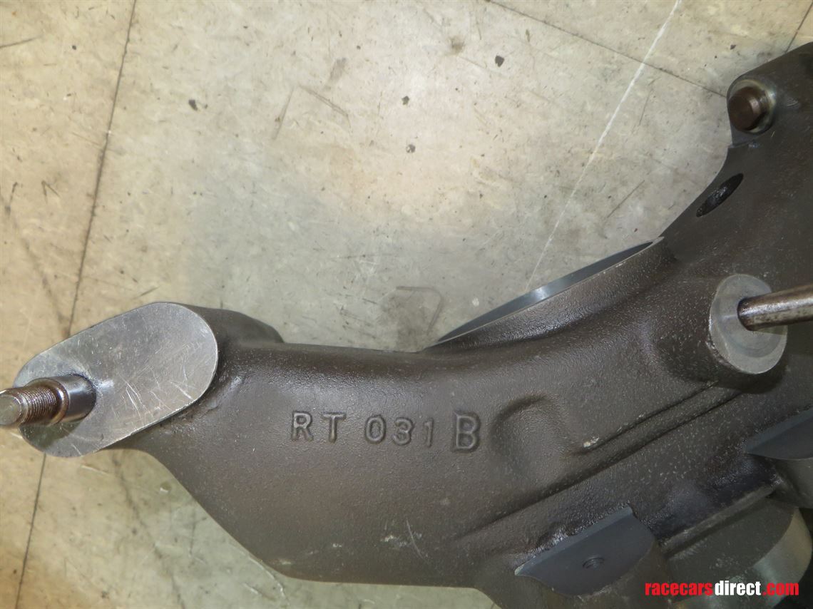 new-ralt-rt-31-rear-upright-and-nose-box