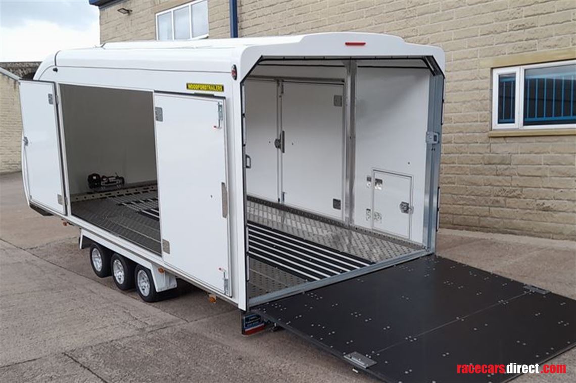 woodford-galaxy-covered-car-transporter-trail