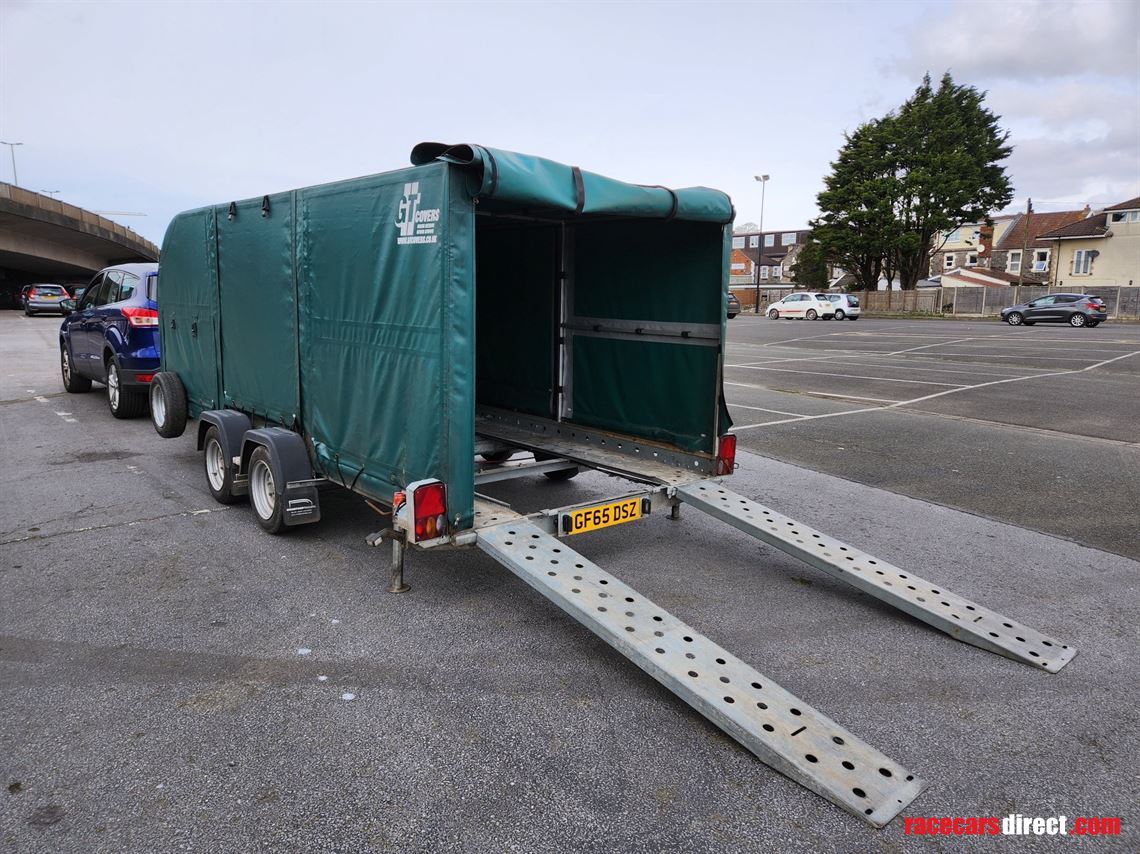 2020-woodford-covered-trailer