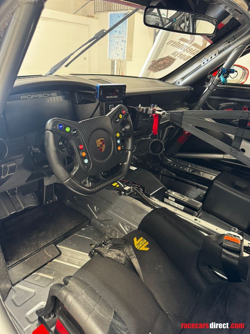 porsche-992-gt3-2025