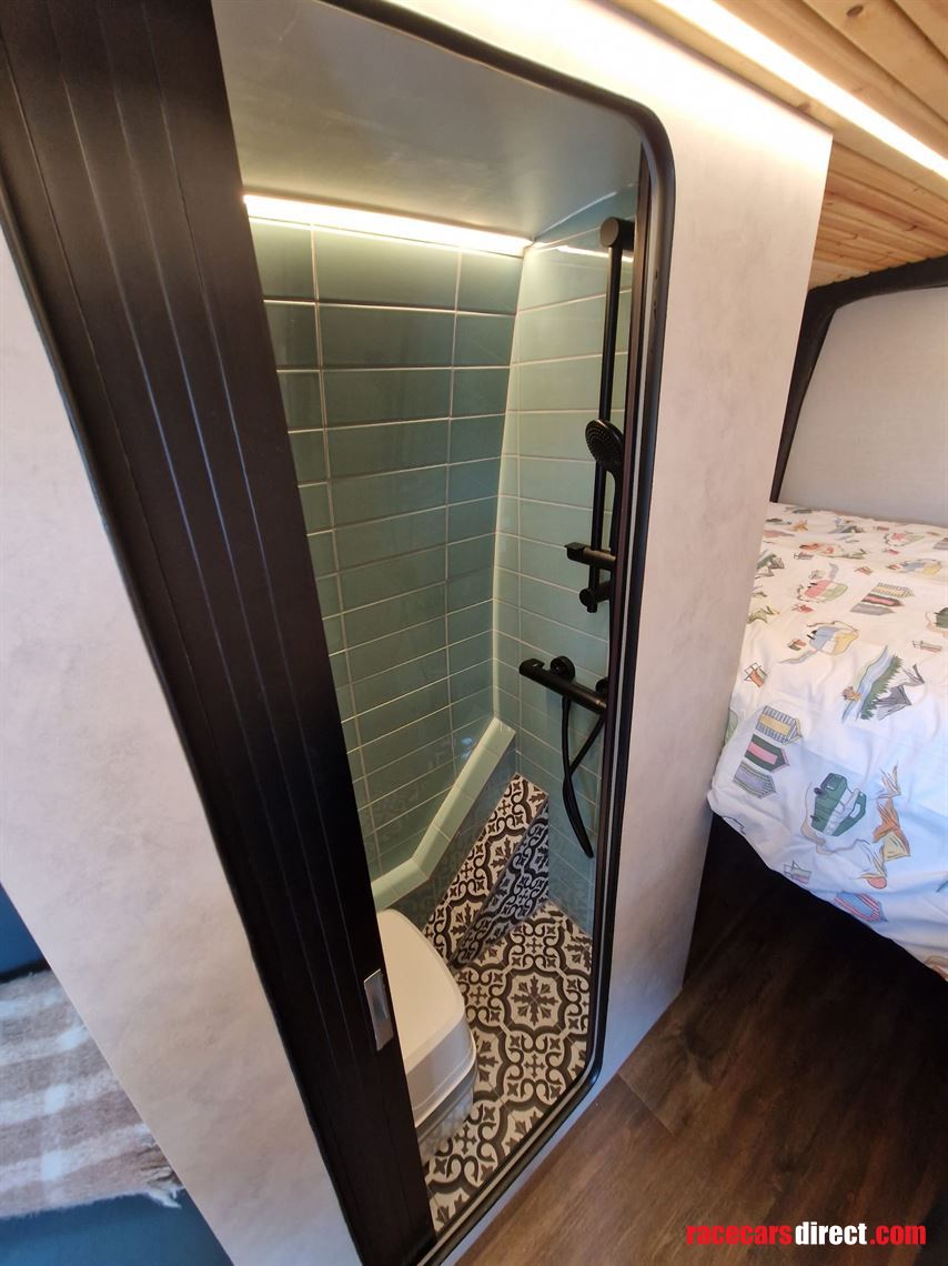 mercedes-sprinter-camper-motorhome