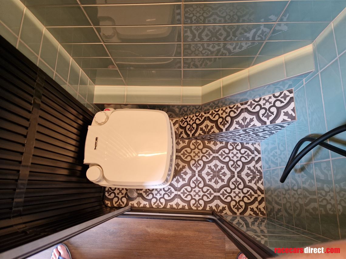 mercedes-sprinter-camper-motorhome