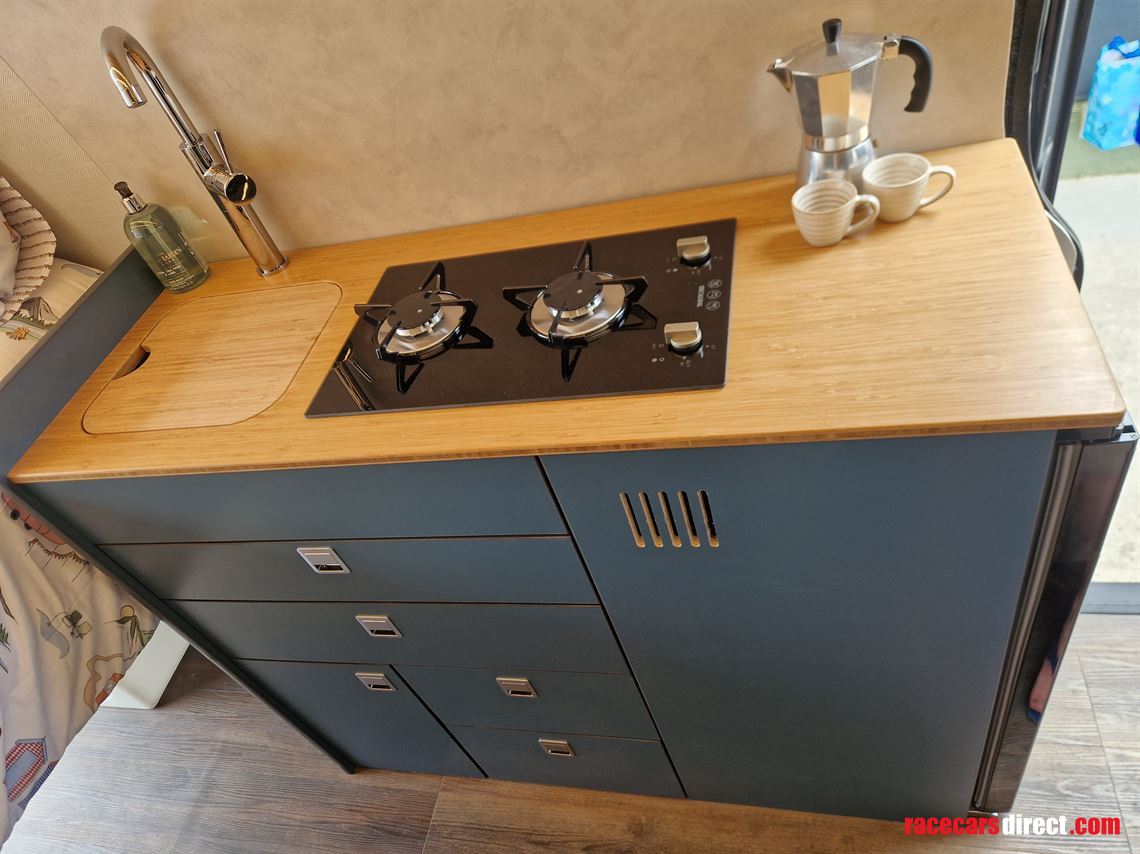 mercedes-sprinter-camper-motorhome