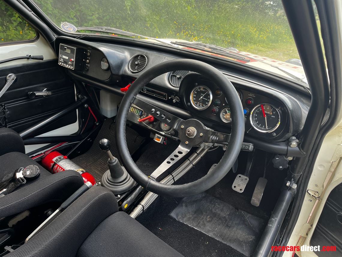 ford-escort-mk1-rs1600-historic-rally-car
