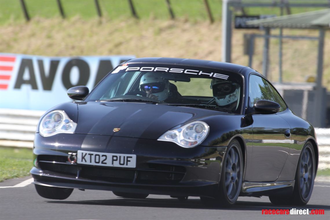 porsche-996-road-track-car