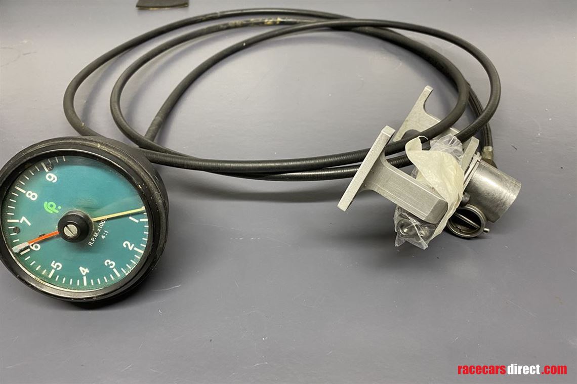 raceparts-mechanical-rev-counter-9000