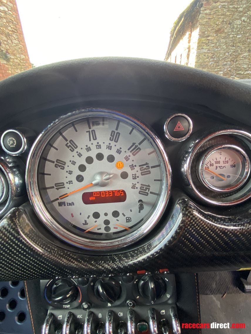 mini-r53-roadtrack-day-car