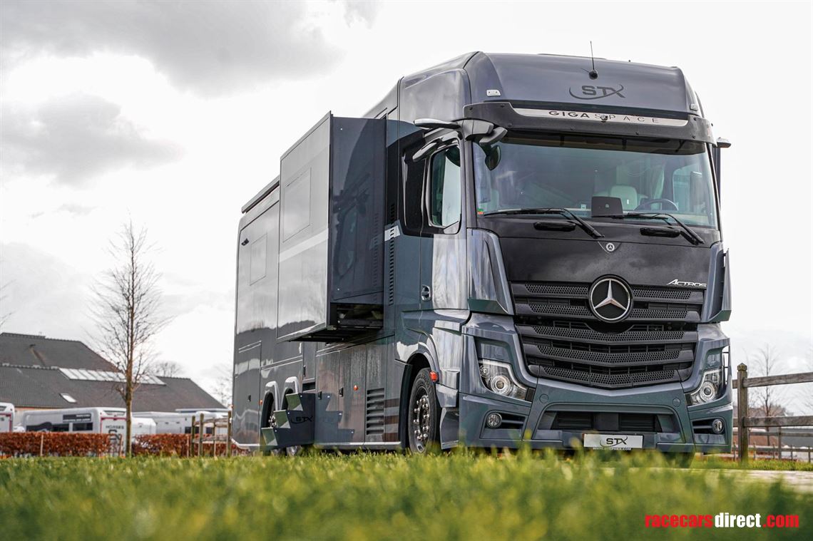 mercedes-stx-top-spec