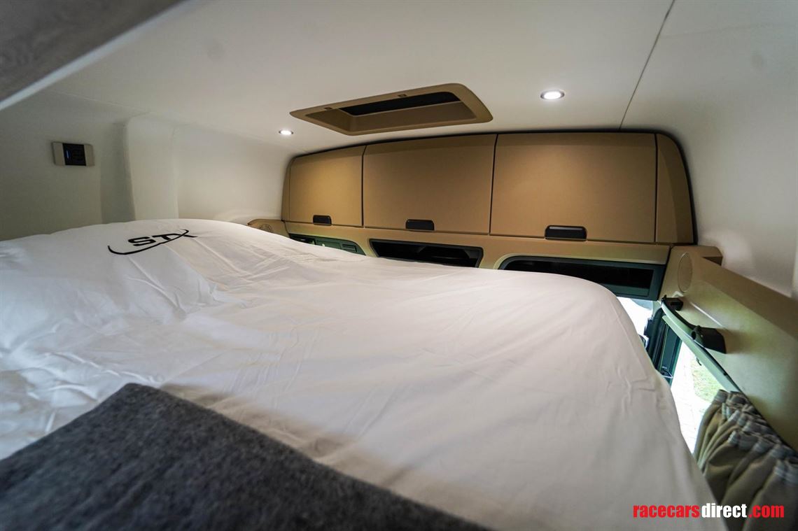 mercedes-stx-top-spec