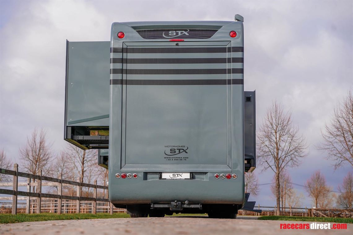 mercedes-stx-top-spec