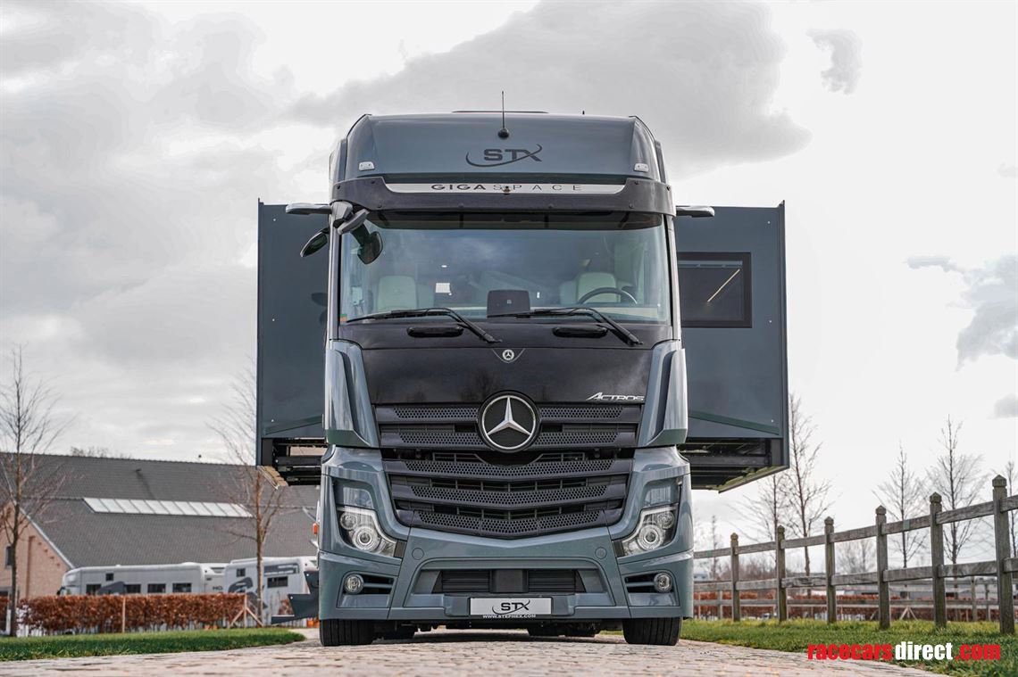 mercedes-stx-top-spec