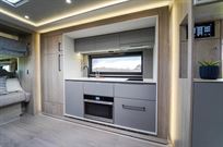 mercedes-stx-top-spec