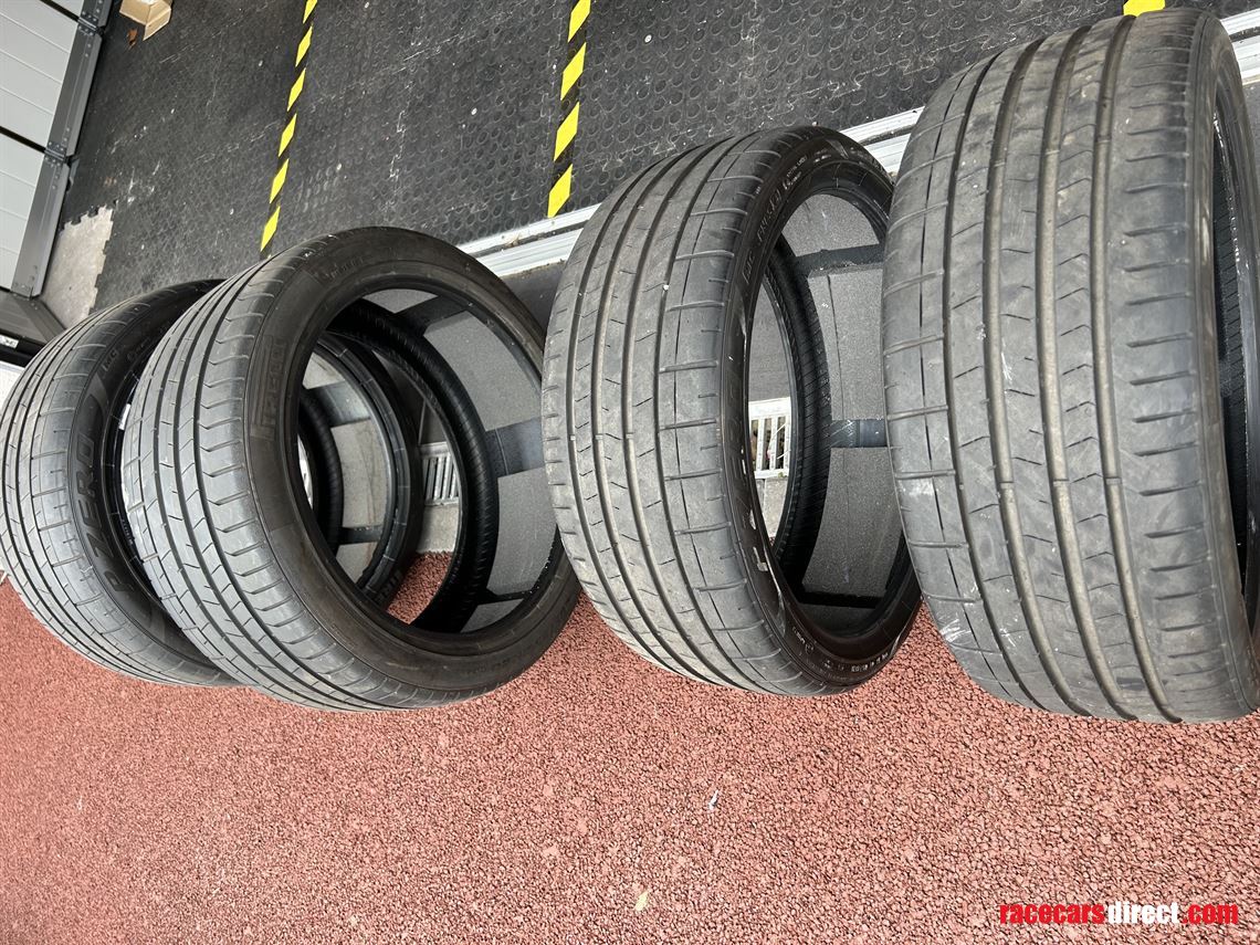 set-of-4-tyres