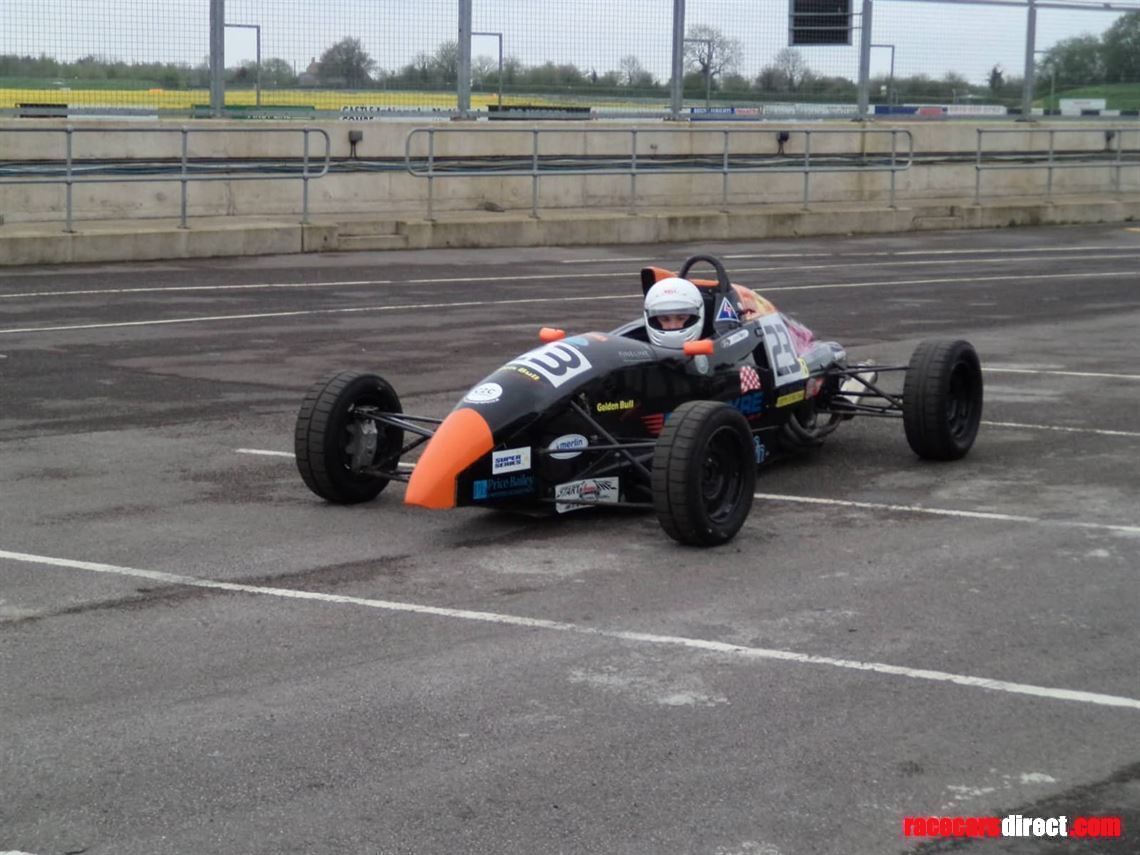 swift-sc95-ff1600---with-engine-or-rolling-ch