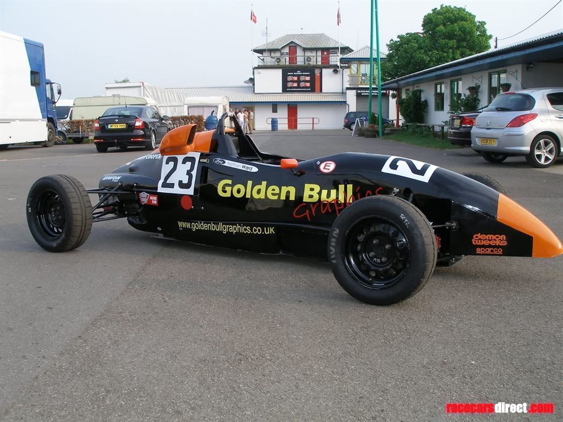 swift-sc95-ff1600---with-engine-or-rolling-ch