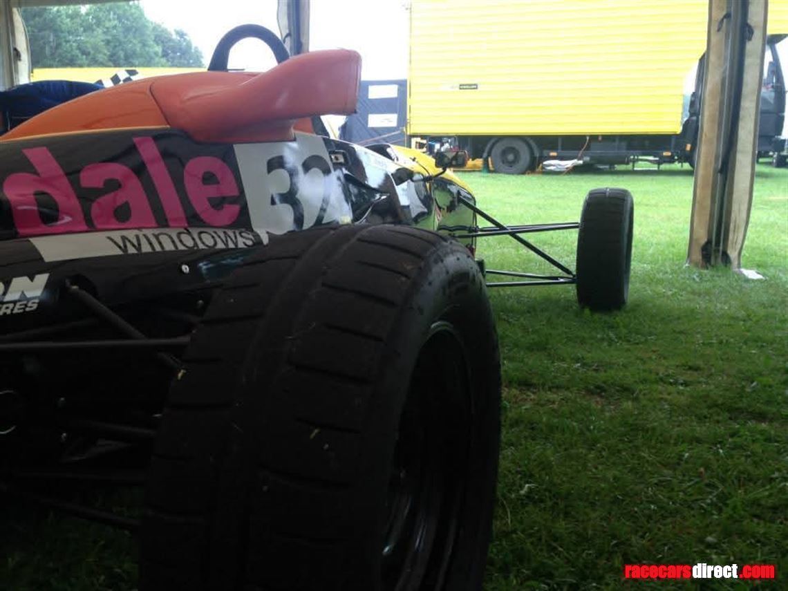 swift-sc95-ff1600---with-engine-or-rolling-ch