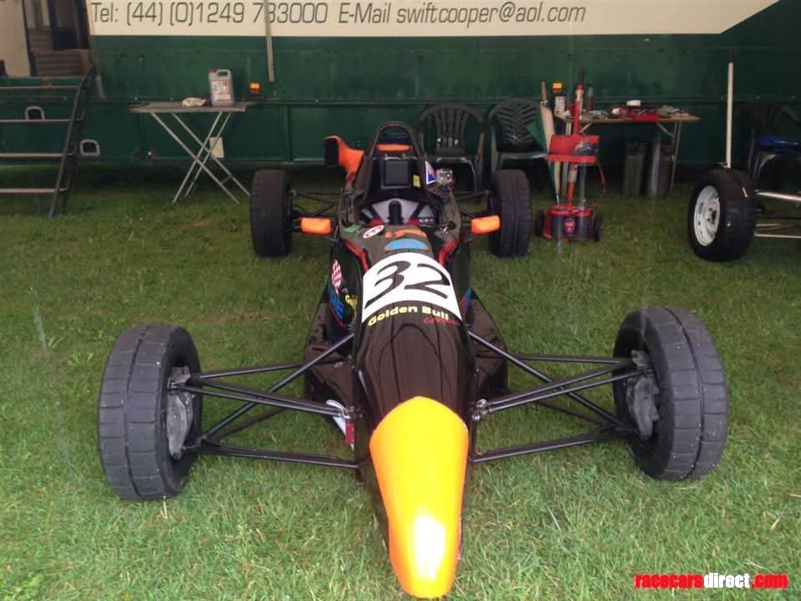 swift-sc95-ff1600---with-engine-or-rolling-ch