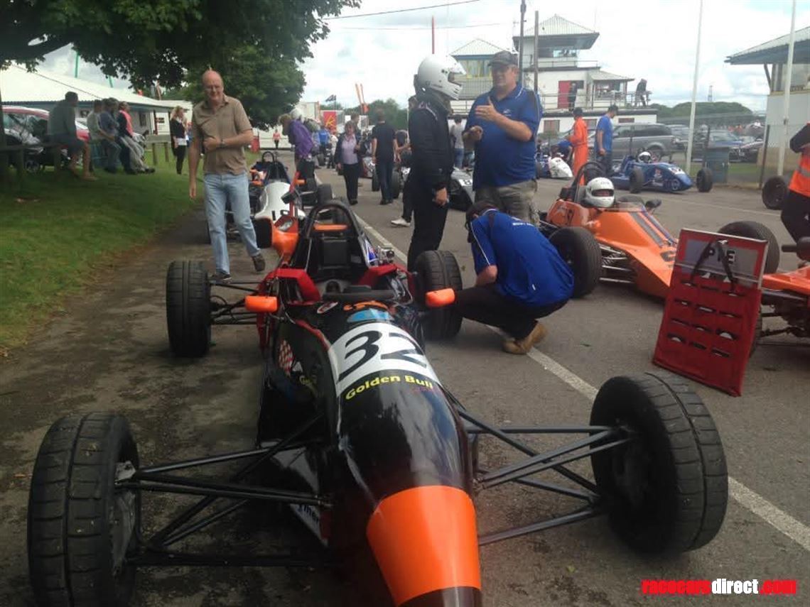 swift-sc95-ff1600---with-engine-or-rolling-ch